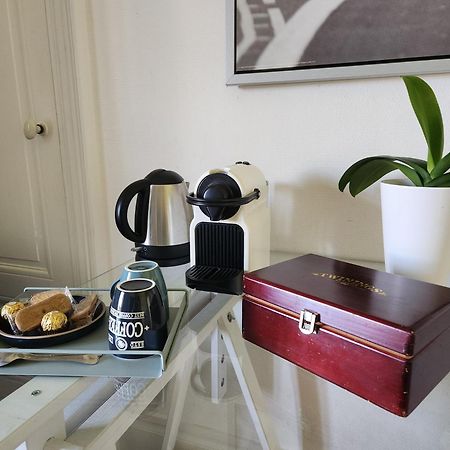 La Fee Des Eaux Bed & Breakfast Vernaison Luaran gambar