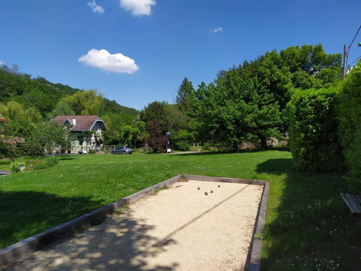 La Fee Des Eaux Bed & Breakfast Vernaison Luaran gambar